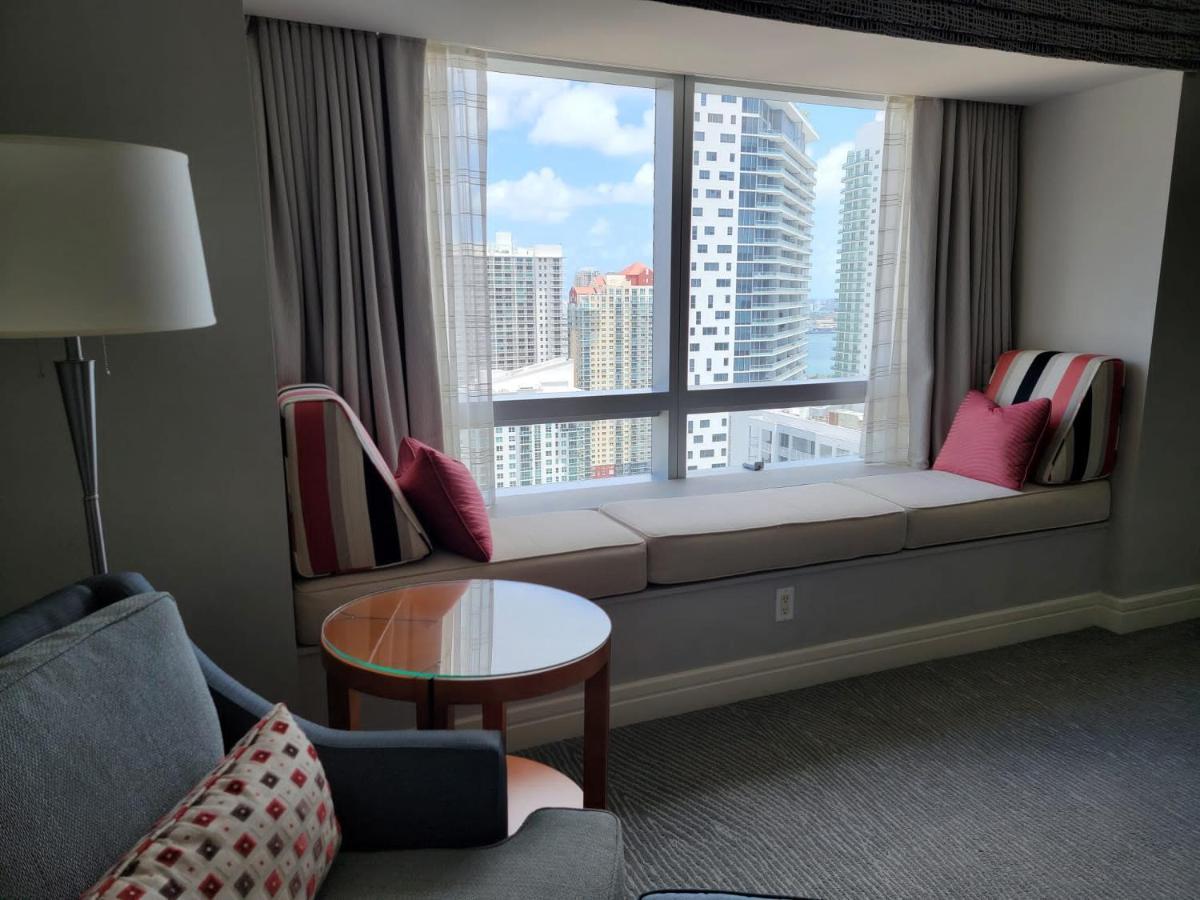 Four Seasons Suite Μαϊάμι Εξωτερικό φωτογραφία