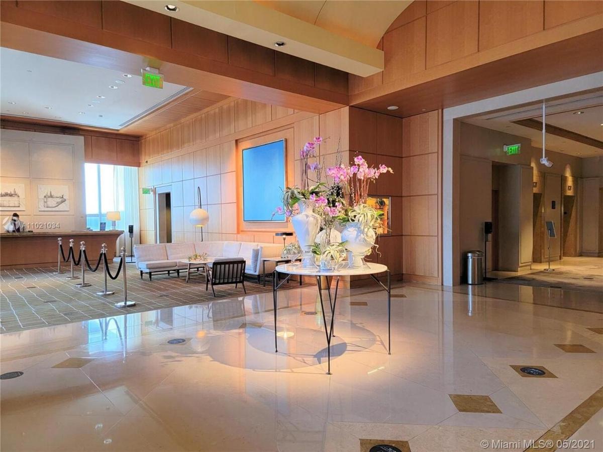 Four Seasons Suite Μαϊάμι Εξωτερικό φωτογραφία